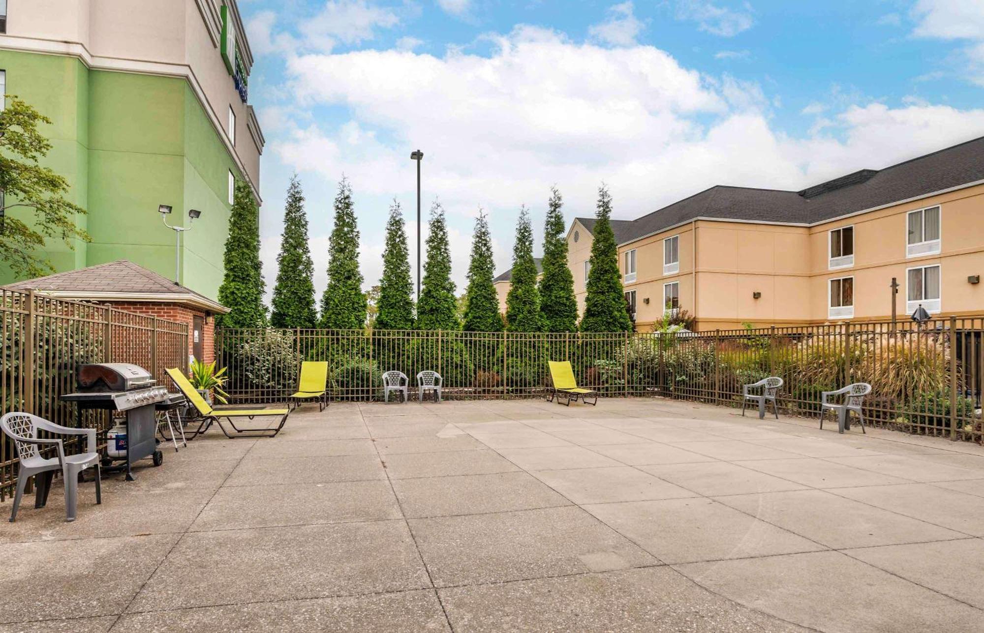 Extended Stay America Suites - Evansville - East Dış mekan fotoğraf